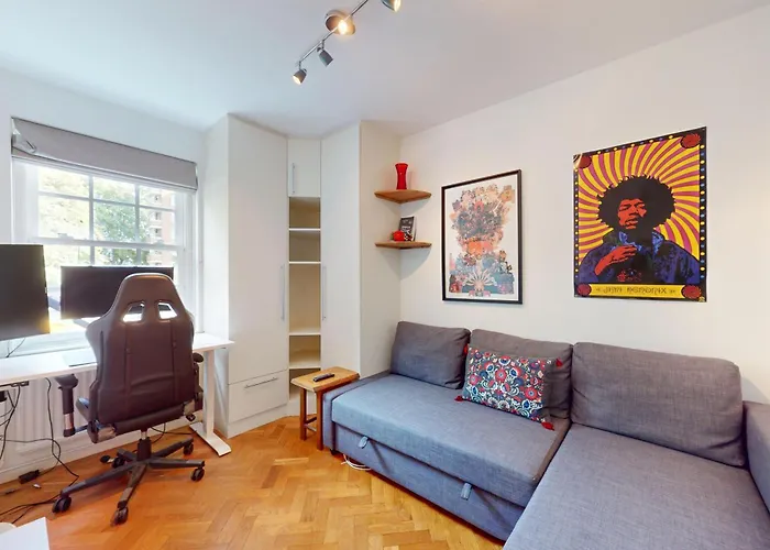 3 Bedroom Family Friendly Apartment In Hillcrest