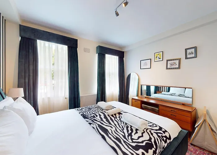 3 Bedroom Family Friendly Apartment In Hillcrest